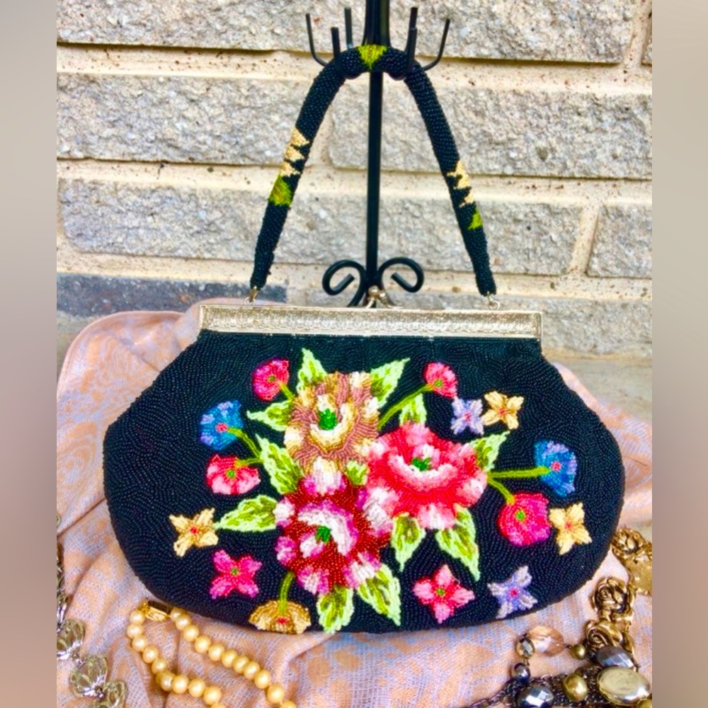 Art Deco Seed Beaded Purse
